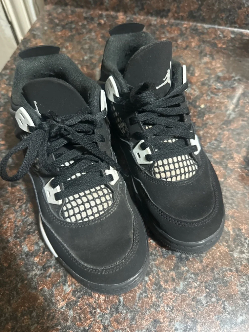 Jordan 4s